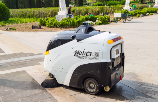 道路清掃垃圾車的無風扇長坡鎮(zhèn)工控機